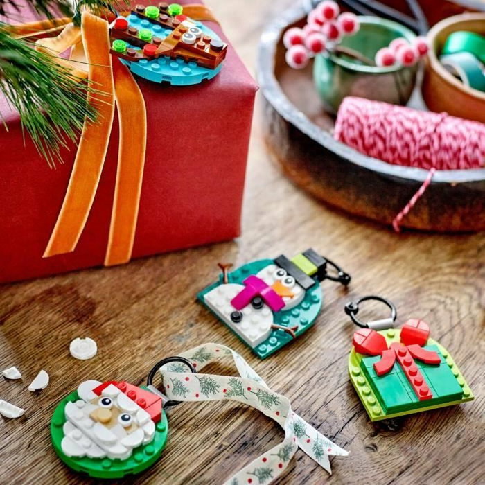 LEGO 40744 Sélection de Décorations de Noël avec Père Noël