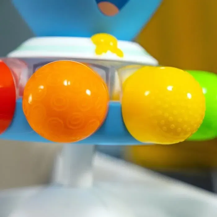 Baby Einstein Opus le Poulpe - Jouet d'éveil sensoriel tournant avec lumières, couleurs vives et textures pour bébé 3M+