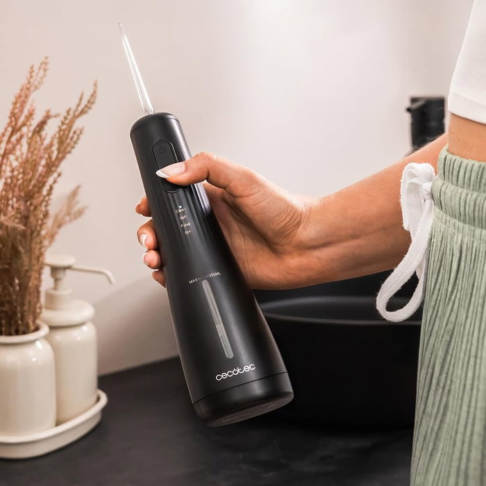 Cecotec Jet Liberty Noir Hydropulseur dentaire 250 ml Cecotec Jet Liberty Noir Hydropulseur dentaire 250 ml