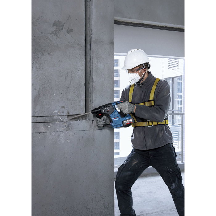 Bosch Professional GBH 18V-24 C Perforateur SDS-PLUS avec 2 batteries 5.0Ah et chargeur GAL 1880