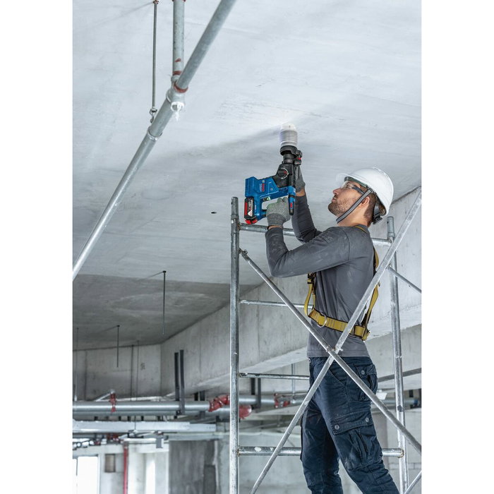 Bosch Professional GBH 18V-24 C avec 2 batteries 5.0Ah et chargeur GAL 1880