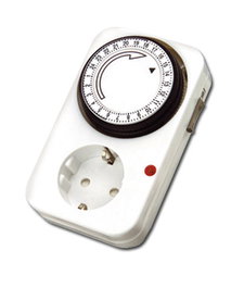 Programmateur journalier mécanique sous blister 17002