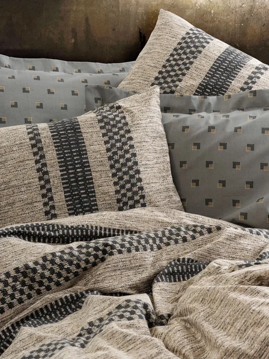 Parure de lit Arlo - Housse de couette 140 x 200 cm + 2 taies 60 x 60 cm - Coton renforcé - Brun
