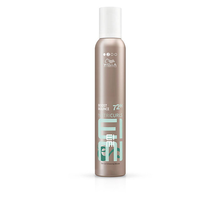 Wella Professionals EIMI Nutricurls Boost Rebond Mousse pour Cheveux Bouclés - Définition et Volume - 300 ml Wella Professionals EIMI Nutricurls Boost Rebond Mousse pour Cheveux Bouclés - Définition et Volume - 300 ml