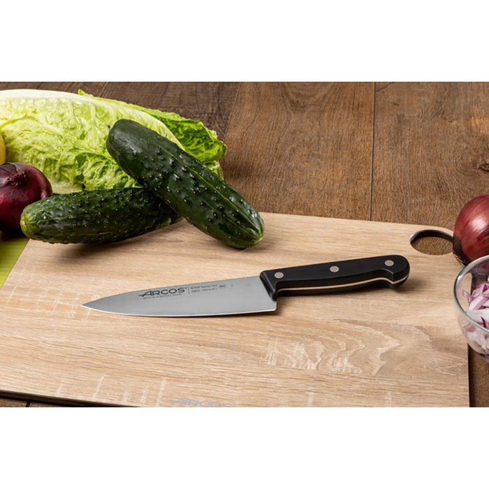 Couteau de cuisine Arcos serie universal Noir Acier 15,5 cm 6" Couteau de cuisine Arcos serie universal Noir Acier 15,5 cm 6"