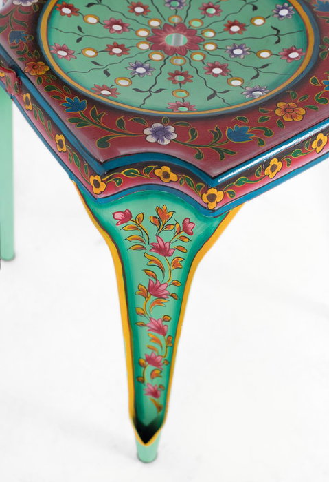 Giner y Colomer - Lot de 2 chaises métalliques peintes à la main - Multicolore - Design industriel - Dimensions (HxLxP) : 83 x 53 x 42 cm