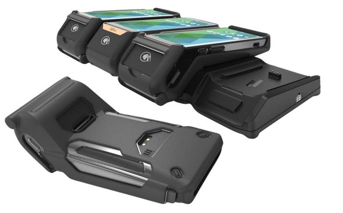 Havis - Chargeur 4 baies pour terminal de paiement mobile Ingenico DX8000 - Charge rapide et accessible - Noir Havis - Chargeur 4 baies pour terminal de paiement mobile Ingenico DX8000 - Charge rapide et accessible - Noir