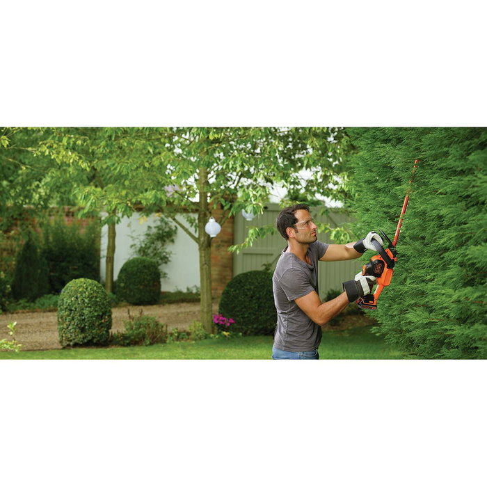 Black & Decker GTC18452PC Taille-haies sans fil 18V avec lame de 45 cm Black & Decker GTC18452PC Taille-haies sans fil 18V avec lame de 45 cm