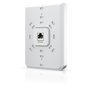 Ubiquiti Point d'Accès WiFi 6 (2.4/5 GHz) - 5.3 Gbps, 5 Ports GbE (PoE In/Out), Bluetooth, 460 g