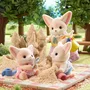 Sylvanian Families - Poupée Les jumeaux Fennec - Modèle 5697 multicolore avec têtes articulées et locomotive