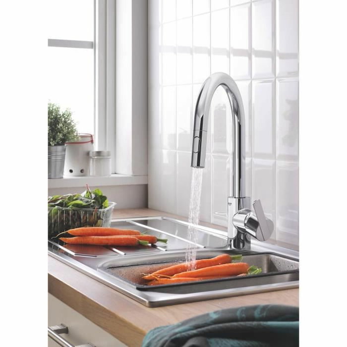 Grohe Mitigeur de cuisine Feel avec douchette extractible et rotation 360° Grohe Mitigeur de cuisine Feel avec douchette extractible et rotation 360°