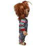 MEZCO TOYZ Figurine Chucky Le Poupon Diabolique parlante 38 cm avec 7 phrases, articulations et accessoires (Version espagnole)