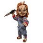 MEZCO TOYZ Figurine Chucky Le Poupon Diabolique parlante 38 cm avec 7 phrases, articulations et accessoires (Version espagnole)