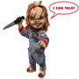 MEZCO TOYZ Figurine Chucky Le Poupon Diabolique parlante 38 cm avec 7 phrases, articulations et accessoires (Version espagnole)
