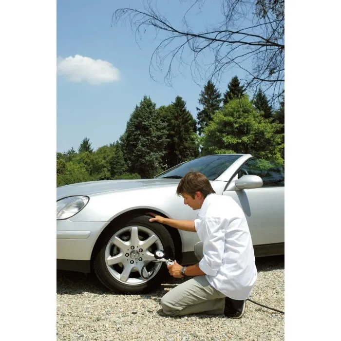 Mecafer Kit Accessoires Compresseur MEC150053 - Tuyau Spiral 5 m, Raccords Rapides, Soufflette, Poignée de Gonflage CE avec 8 Embouts