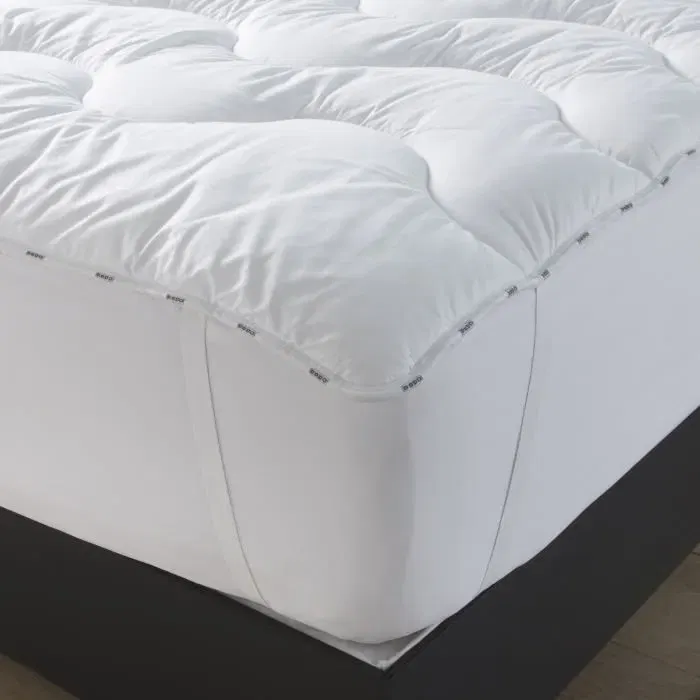 Dodo Surmatelas Confort 140x190 cm, Enveloppe Polyester-Coton, Garnissage Polyester AIR TOP 500g/m²