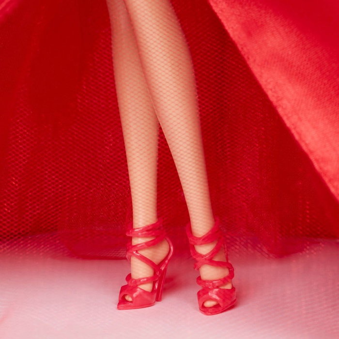 Barbie Signature Holiday 2026 Poupée Blonde en Tenue Rouge Festive