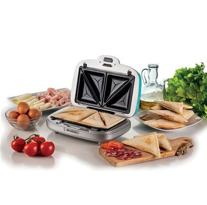 Ariete 1972/01 Sandwichera 3 en 1 Multifonction pour Sandwichs, Donuts et Cupcakes - Rétro, Facile d'Utilisation, Design Bleu Ariete 1972/01 Sandwichera 3 en 1 Multifonction pour Sandwichs, Donuts et Cupcakes - Rétro, Facile d'Utilisation, Design Bleu