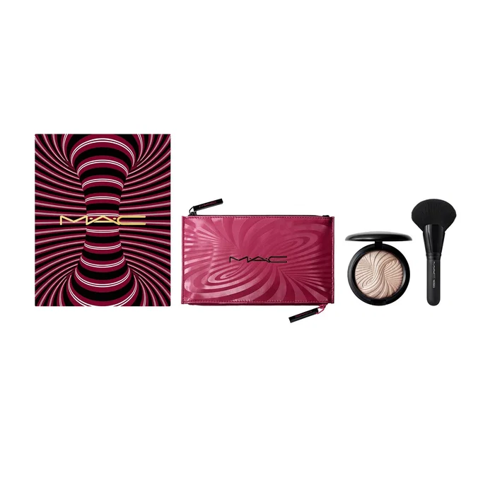 MAC Trick Of The Light Extra Dimension Skinfinish Kit Set avec Poudre Magnetic Attraction MAC Trick Of The Light Extra Dimension Skinfinish Kit Set avec Poudre Magnetic Attraction