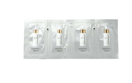 Dermalogica Biolumin-C - Lot de 4 échantillons de gel nettoyant éclairant à la glycérine pour le visage