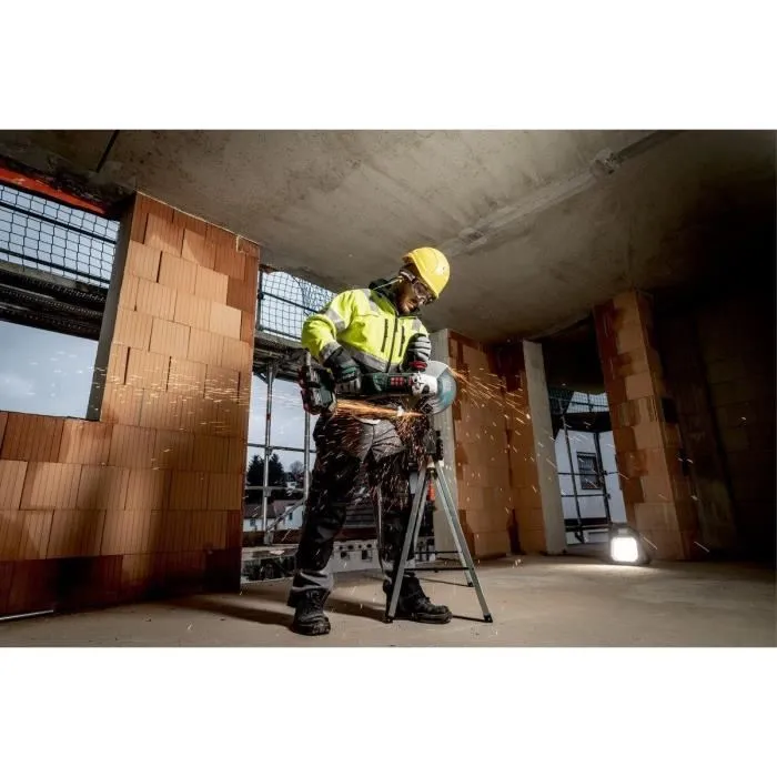 Metabo WPB 36-18 LTX BL 24-230 Quick Meuleuse d'angle sans fil 18 V Professionnelle - Coupe béton profondeur 77 mm Metabo WPB 36-18 LTX BL 24-230 Quick Meuleuse d'angle sans fil 18 V Professionnelle - Coupe béton profondeur 77 mm