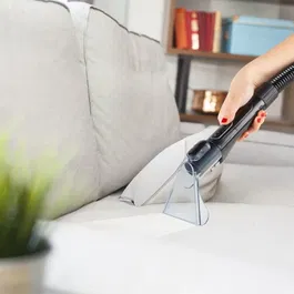 Domo DO250SC Nettoyeur Vapeur Détacheur, 600 W, 15000 Pa, Réservoir 1.3 L, Bleu/Noir, avec Brosse et Accessoires