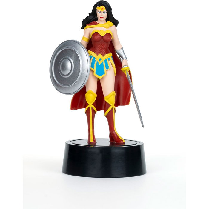 DC COMICS Figure lumineuse Wonder Woman Multiverso 24859 inspirée du Multivers DC - 10 cm de haut avec lampe LED projetant le logo DC COMICS Figure lumineuse Wonder Woman Multiverso 24859 inspirée du Multivers DC - 10 cm de haut avec lampe LED projetant le logo