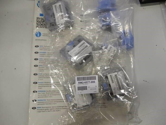 HP - Kit de remplacement Tray 2 pour imprimantes LaserJet Enterprise couleur - Rouleaux de ramassage et de séparation - Compatible M552DN, M553N, M553DN HP - Kit de remplacement Tray 2 pour imprimantes LaserJet Enterprise couleur - Rouleaux de ramassage et de séparation - Compatible M552DN, M553N, M553DN