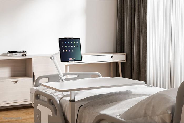 Neomounts DS15-545WH1 Support universel pour tablettes de 4,7 à 12,9 pouces avec rotule 360 degrés et inclinaison, pour bureau, blanc