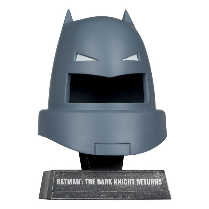 Batman DC Direct mini réplique 1/3 Masque Batman blindé (Dark Knight Returns) 18 cm