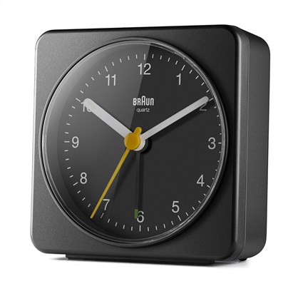 Braun BC-03-B Réveil Analogique Classique avec Mouvement Continu Silencieux et Aiguilles Luminiscentes - Noir