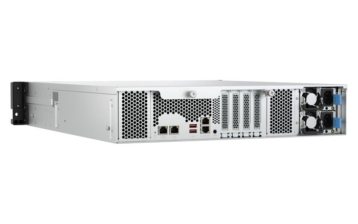 QNAP TS-H1277XU-RP Serveur NAS 12 baies 2U AMD Ryzen 16 Go DDR5 10GbE RAID Professionnel