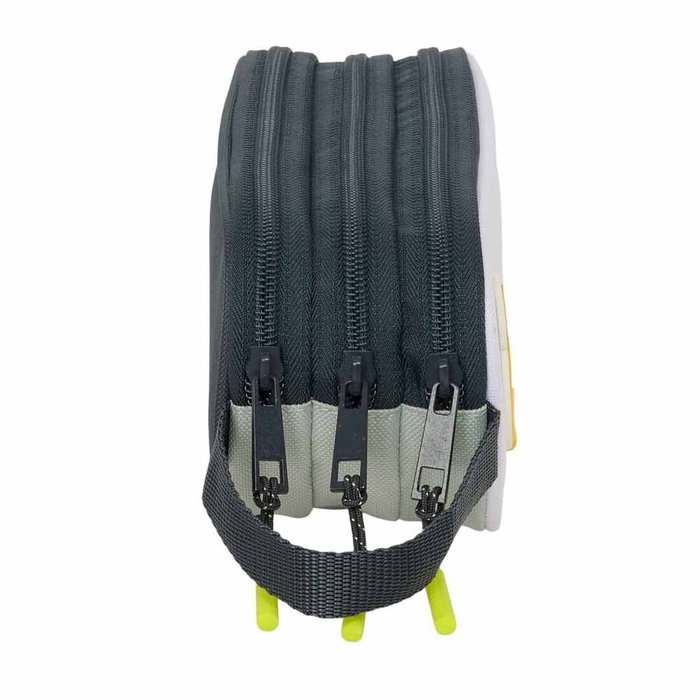 SAFTA Sac Portatout Real Madrid 25/26 Triple - 21x7x8.5 cm - Trois compartiments avec fermeture éclair et anse latérale SAFTA Sac Portatout Real Madrid 25/26 Triple - 21x7x8.5 cm - Trois compartiments avec fermeture éclair et anse latérale