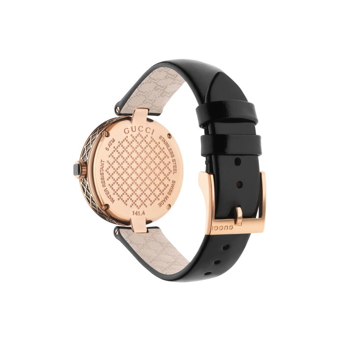 Gucci YA141401 avec boîtier rose et bracelet noir