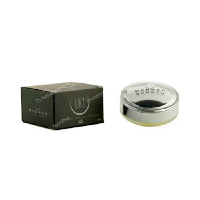 Munnah Luz De Munnah - Sérum de nuit régénérant 50 ml - Traitement antirides et éclaircissant aux huiles essentielles - Certifié bio Munnah Luz De Munnah - Sérum de nuit régénérant 50 ml - Traitement antirides et éclaircissant aux huiles essentielles - Certifié bio
