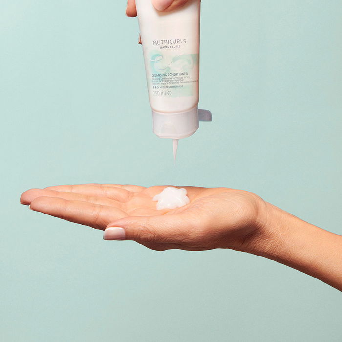 Wella Professionals Après-shampoing Nutricurls Cheveux Bouclés et Ondulés 250 ml