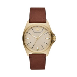 Armani AR11331 avec cadran doré et bracelet en cuir marron