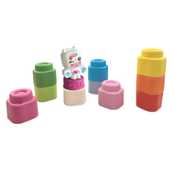 Clementoni Boîte Arc-en-ciel 10 cubes Clemmy et Licorne