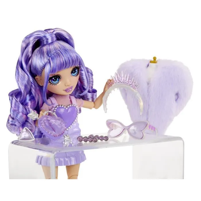 Rainbow High Poupée Mannequin Cristal Violet de 27 cm avec 5 Accessoires - Sac à Main et Bague