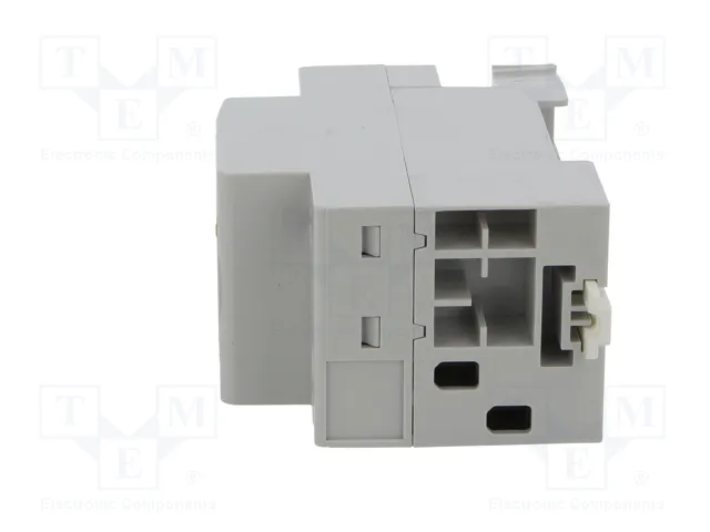 LEGRAND Prise simple Type E pour rail DIN