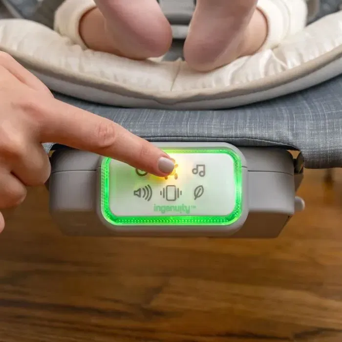 Ingenuity - Transat bébé pliable Parker avec massage du ventre, vibrations, position fixe ou à bascule - Cadeau bébé