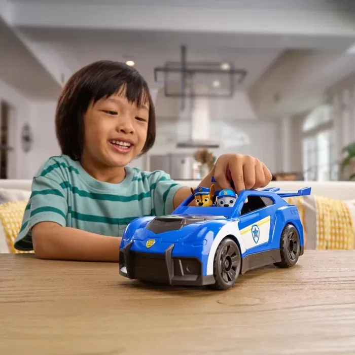 Spin Master Véhicule de police interactive Chase Paw Patrol (Pat'Patrouille) - Voiture de secours avec sons et lumières, figurine incluse Spin Master Véhicule de police interactive Chase Paw Patrol (Pat'Patrouille) - Voiture de secours avec sons et lumières, figurine incluse