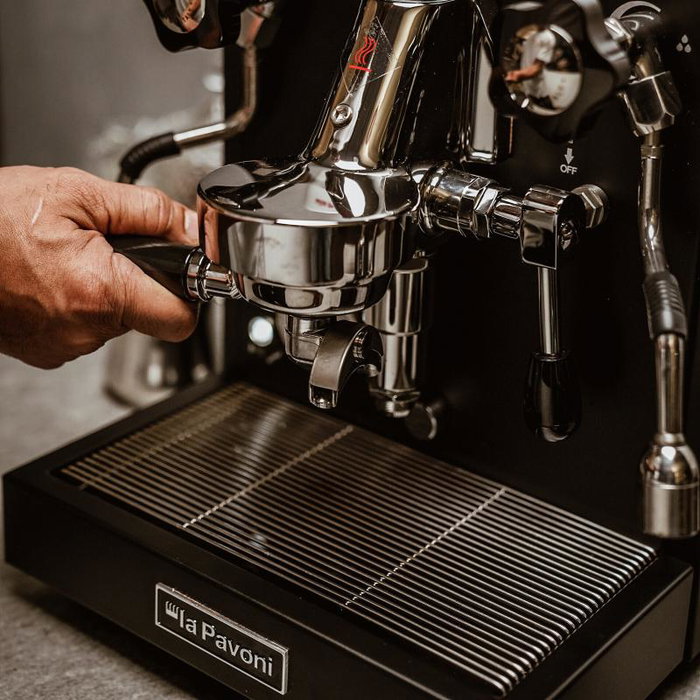 La Pavoni LPSCCB01EU Cellini Classic - Machine à expresso manuelle, noire (Schwarz)