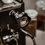 La Pavoni LPSCCB01EU Cellini Classic - Machine à expresso manuelle, noire (Schwarz)