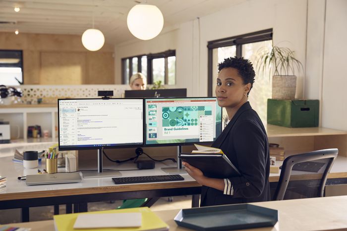 HP Écran Tactile PC Professionnel 23,8 Pouces FHD IPS 75 Hz - Modèle E24t G5 avec Réglage Ergonomique, Ports USB et Conception Écoresponsable