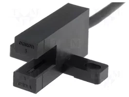 OMRON Capteur photoélectrique EE-SX672-WR 1M, NPN, 5mm