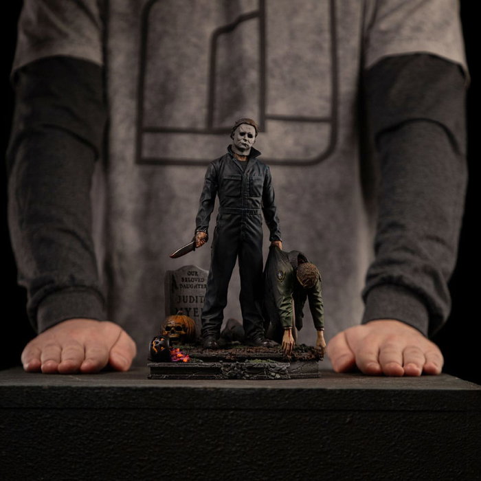 Iron Studios Halloween Statuette 1/10 Deluxe Art Scale Michael Myers Iron Studios Halloween Statuette 1/10 Deluxe Art Scale Michael Myers