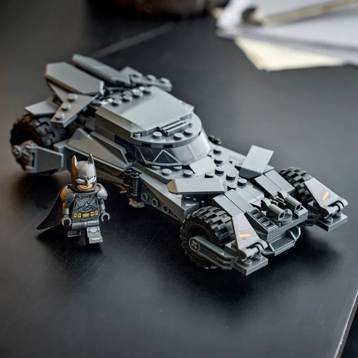 LEGO Batmóvil de Batman v Superman 76331