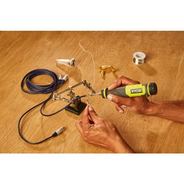 Ryobi Fer à souder RSI4-120G 4V USB Lithium avec batterie 2Ah et chargeur