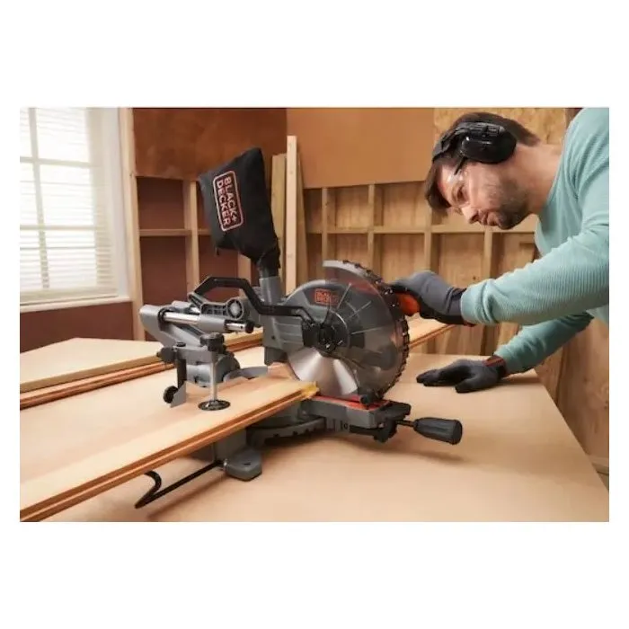 Black + Decker Scie à onglet 1500W 216mm